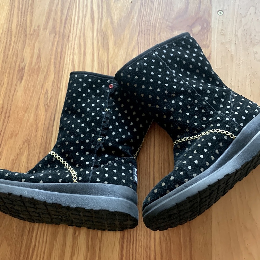 Ugg black boots with gold hearts